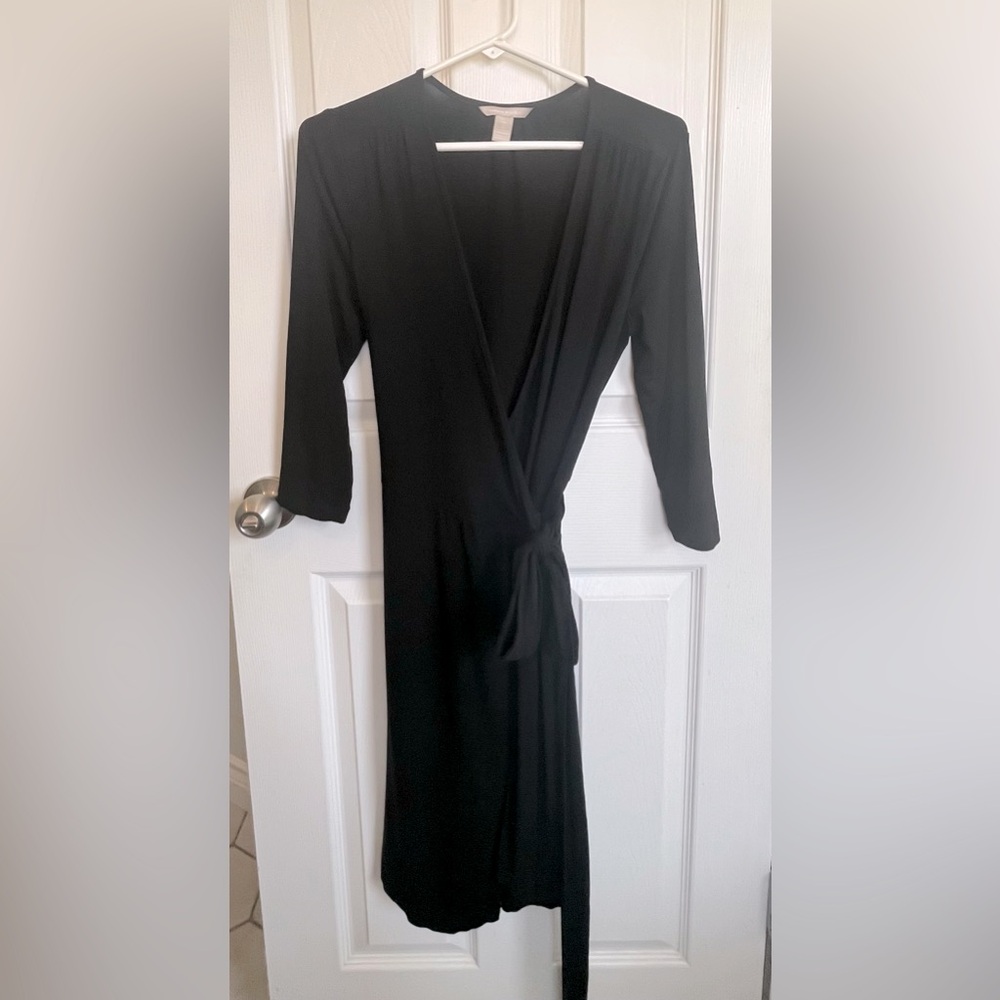 Banana Republic | Wrap Dress | Black | V Neck